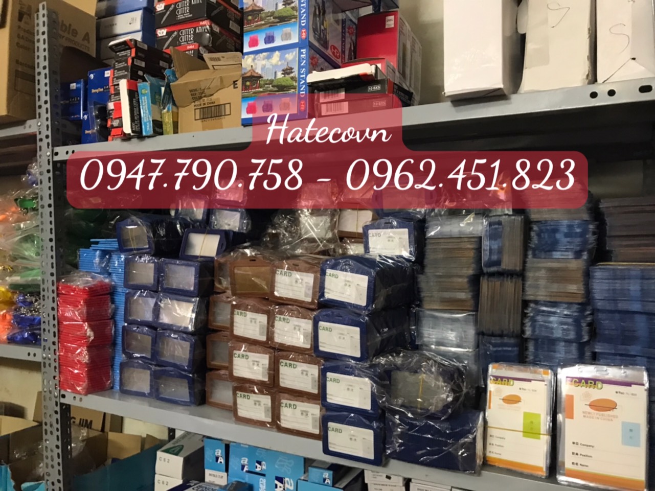 BAO THẺ DA DỌC 1 MẶT NÂU - MẶT THẺ DA NÂU DỌC  (KT: 71mm x 110mm)