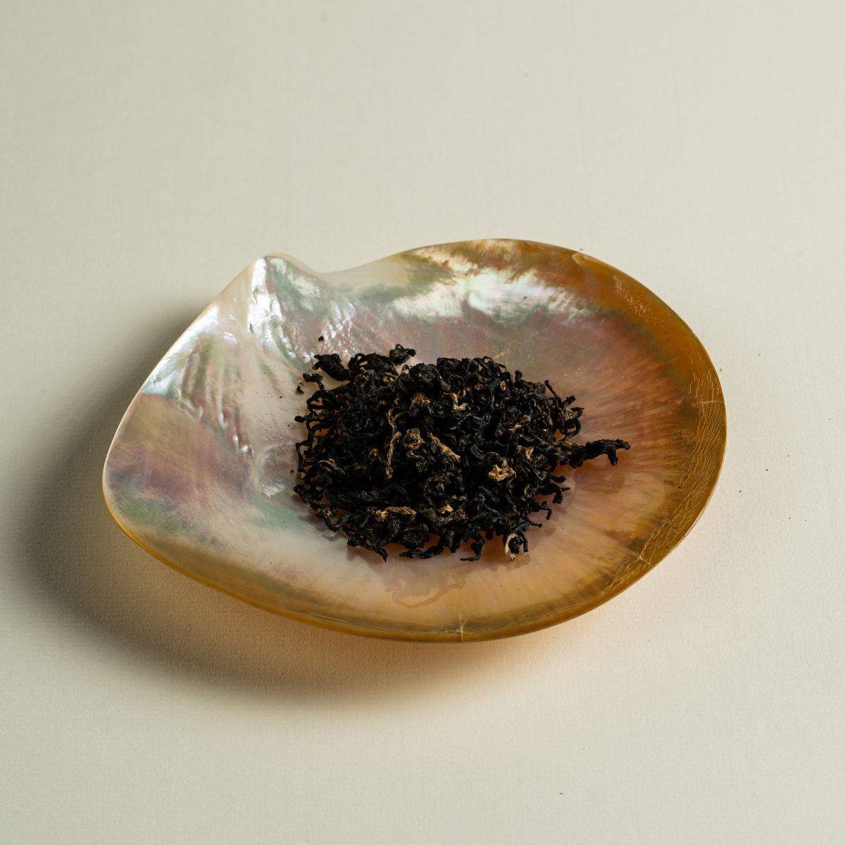 Hồng Trà Shan Hương Mật