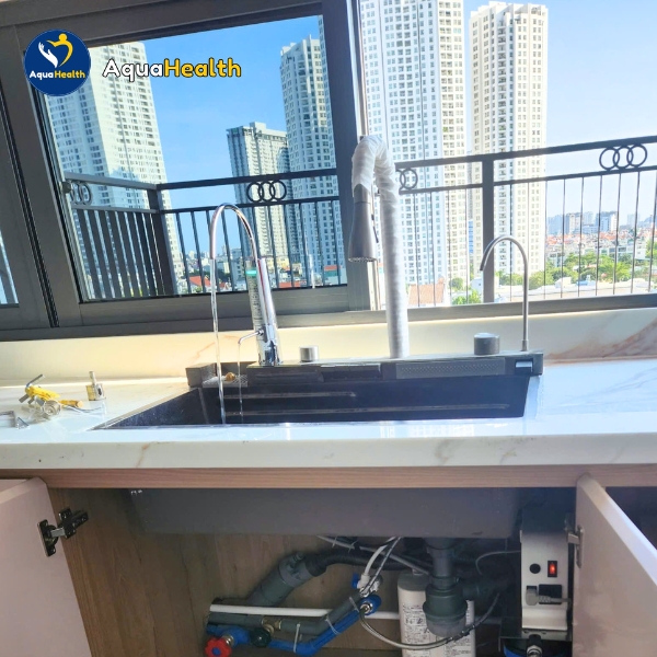 Điều chỉnh áp suất nước phù hợp giúp hạn chế tình trạng máy lọc nước có bọt khí