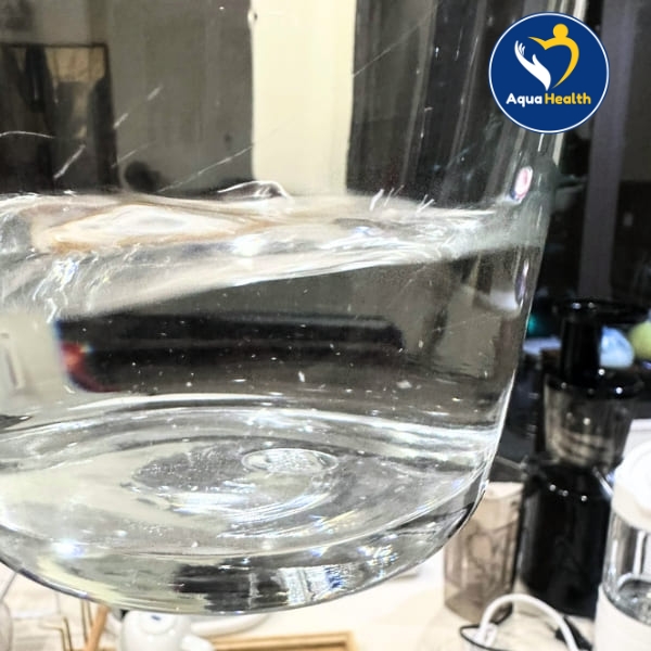 Hiện tượng nước ion kiềm có cặn trắng