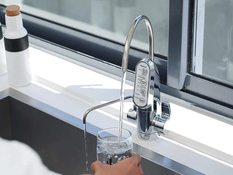 Máy điện giải Mitsubishi Cleansui EU301 thiết kế undersink cực đẹp mắt