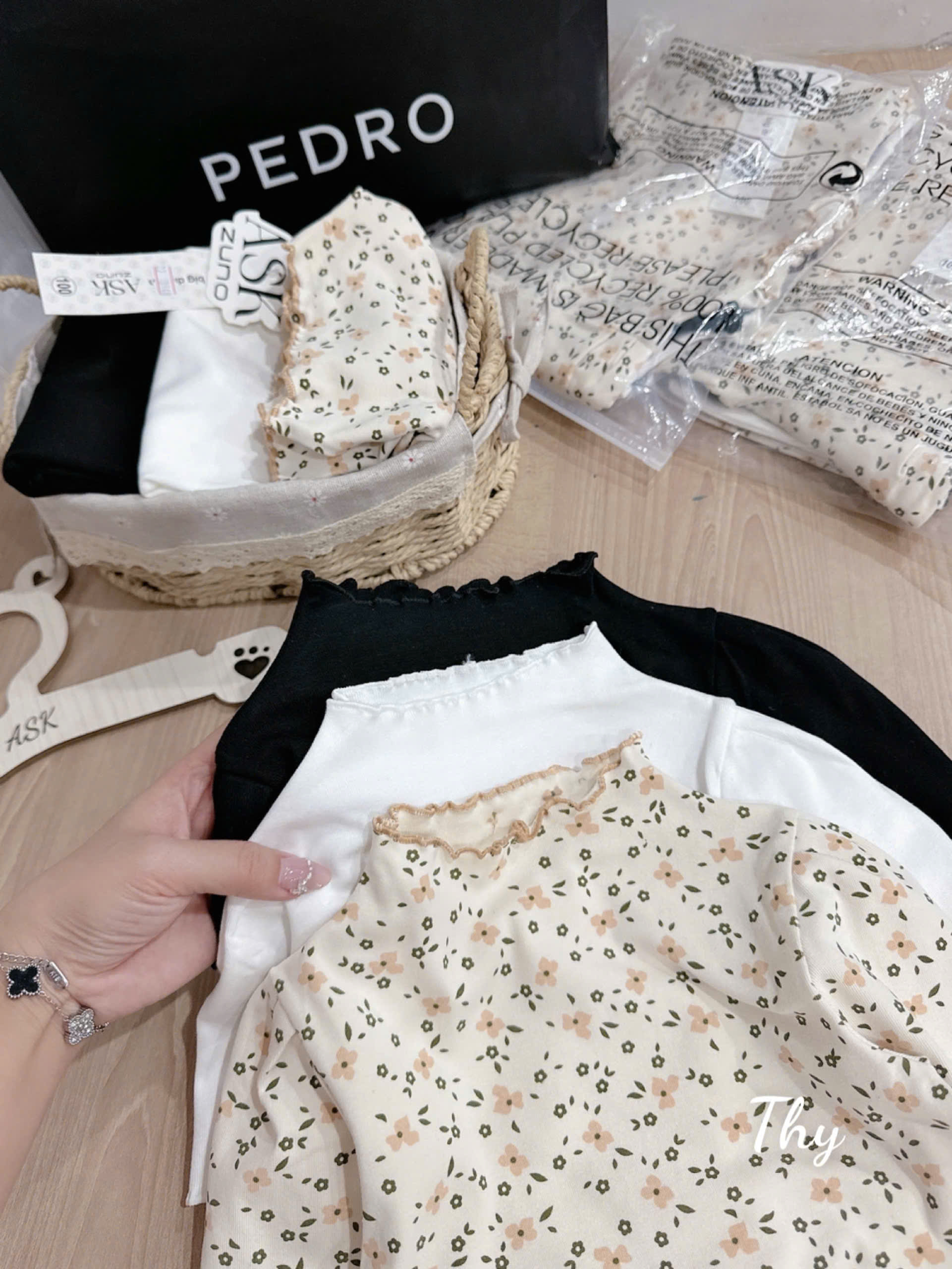 SET 3 ÁO ZIP HOA NHÍ – ĐẸP MÊ LY, MỀM MẠI CHUẨN HÀN