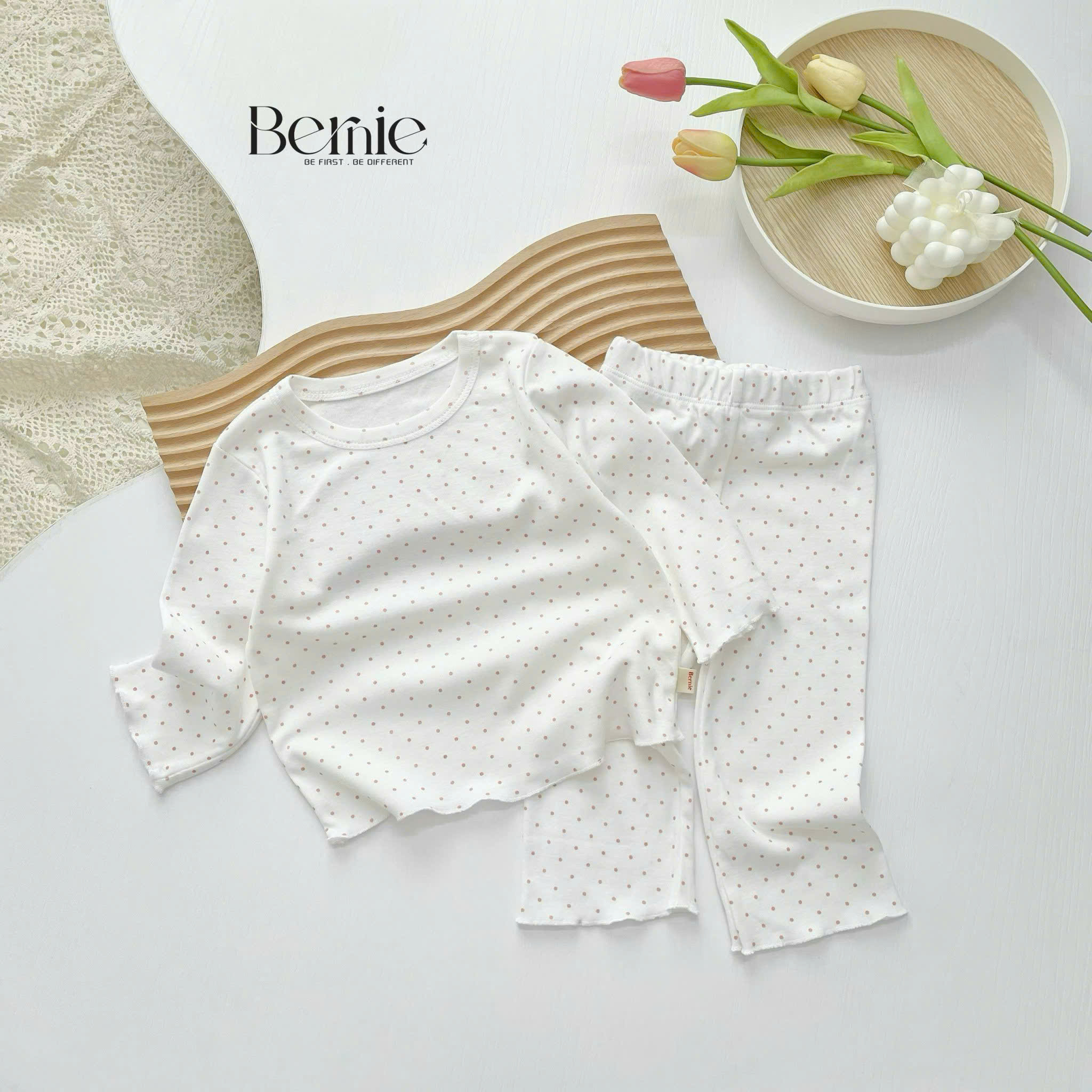 Bernie_BỘ CHẤM BI DÀI TAY CHO BÉ – MỀM MẠI, XINH YÊU