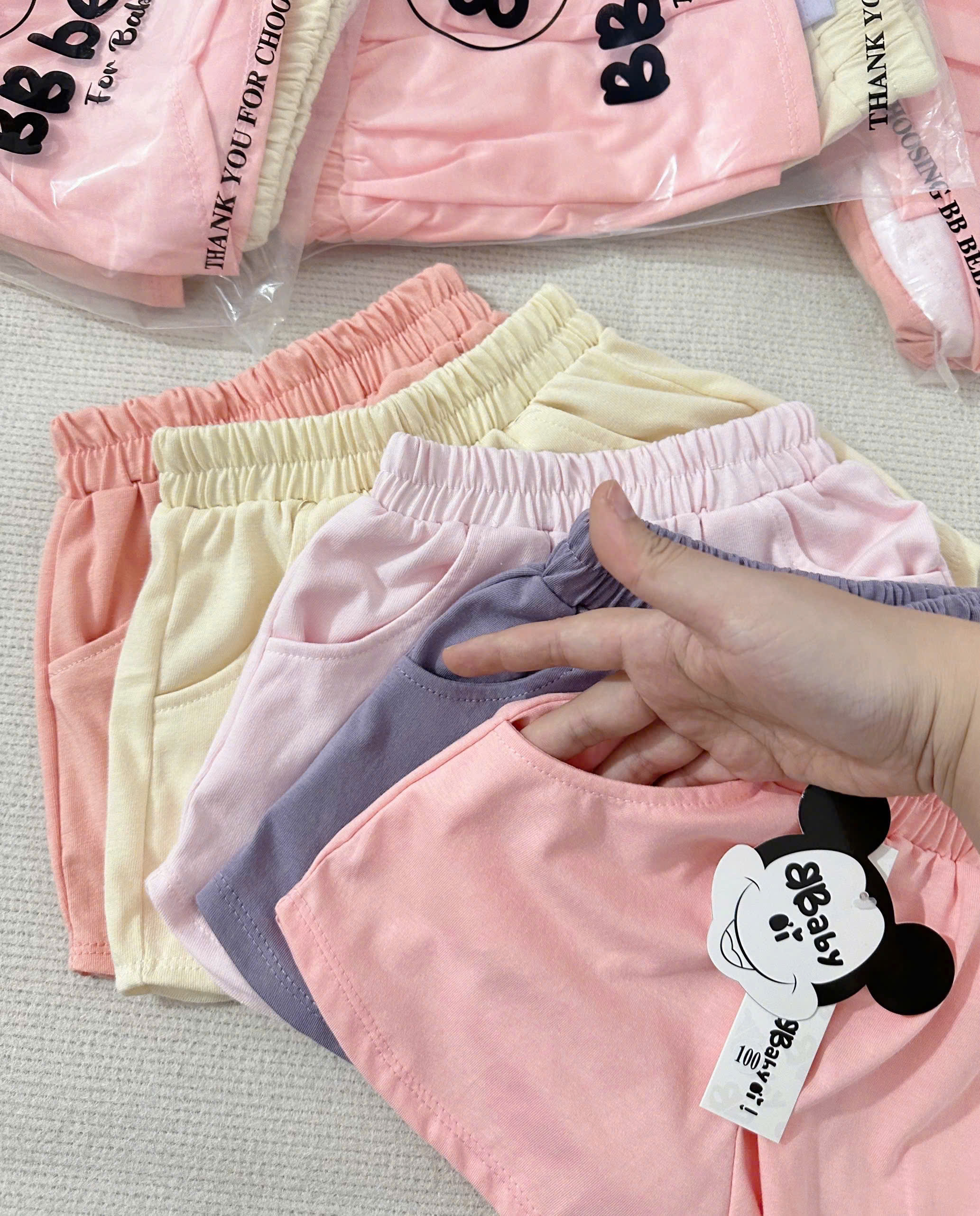 SET 5 QUẦN ĐÙI COTTON BÉ GÁI – MỀM MẠI, THOÁNG MÁT, MIX ĐỒ SIÊU XINH