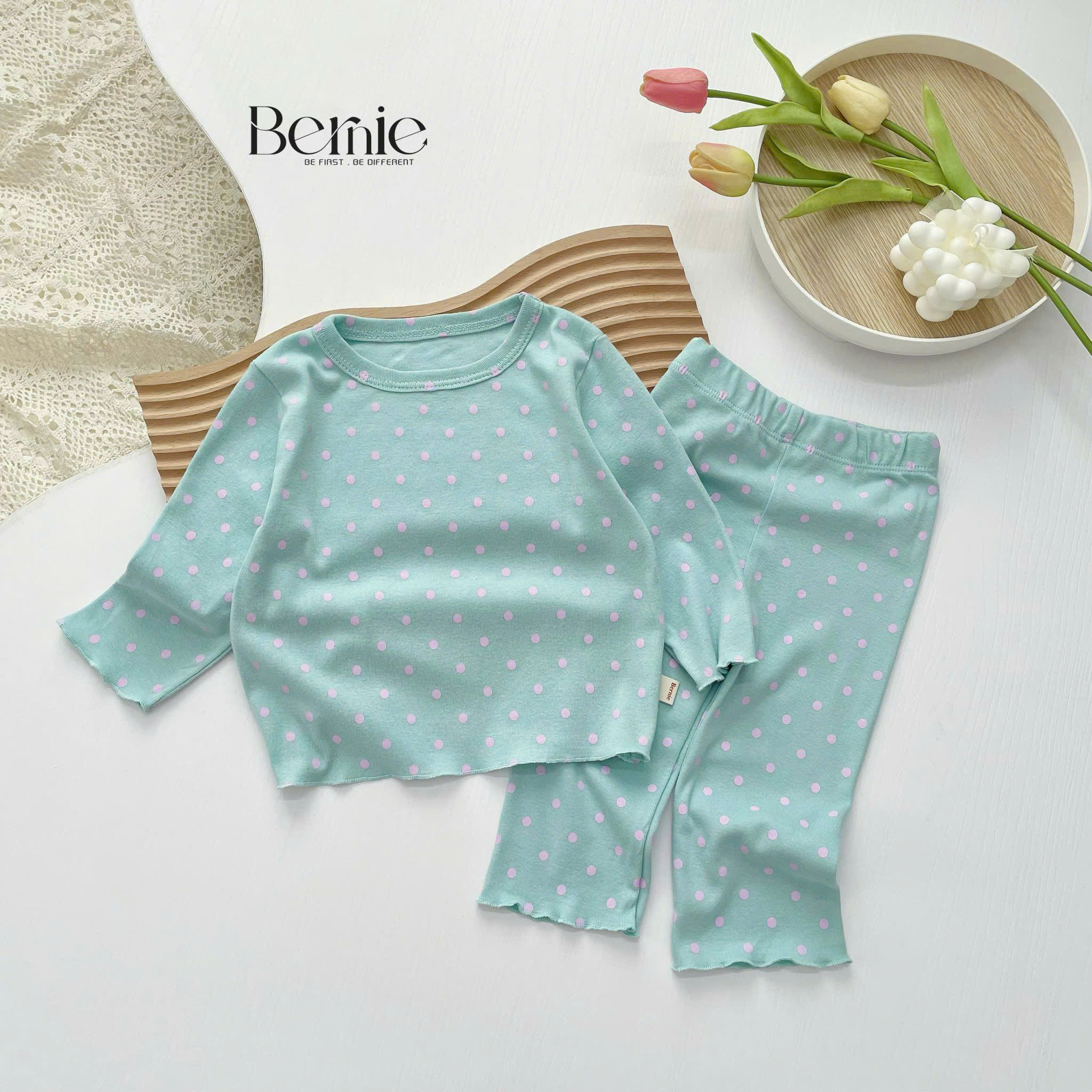 Bernie_BỘ CHẤM BI DÀI TAY CHO BÉ – MỀM MẠI, XINH YÊU
