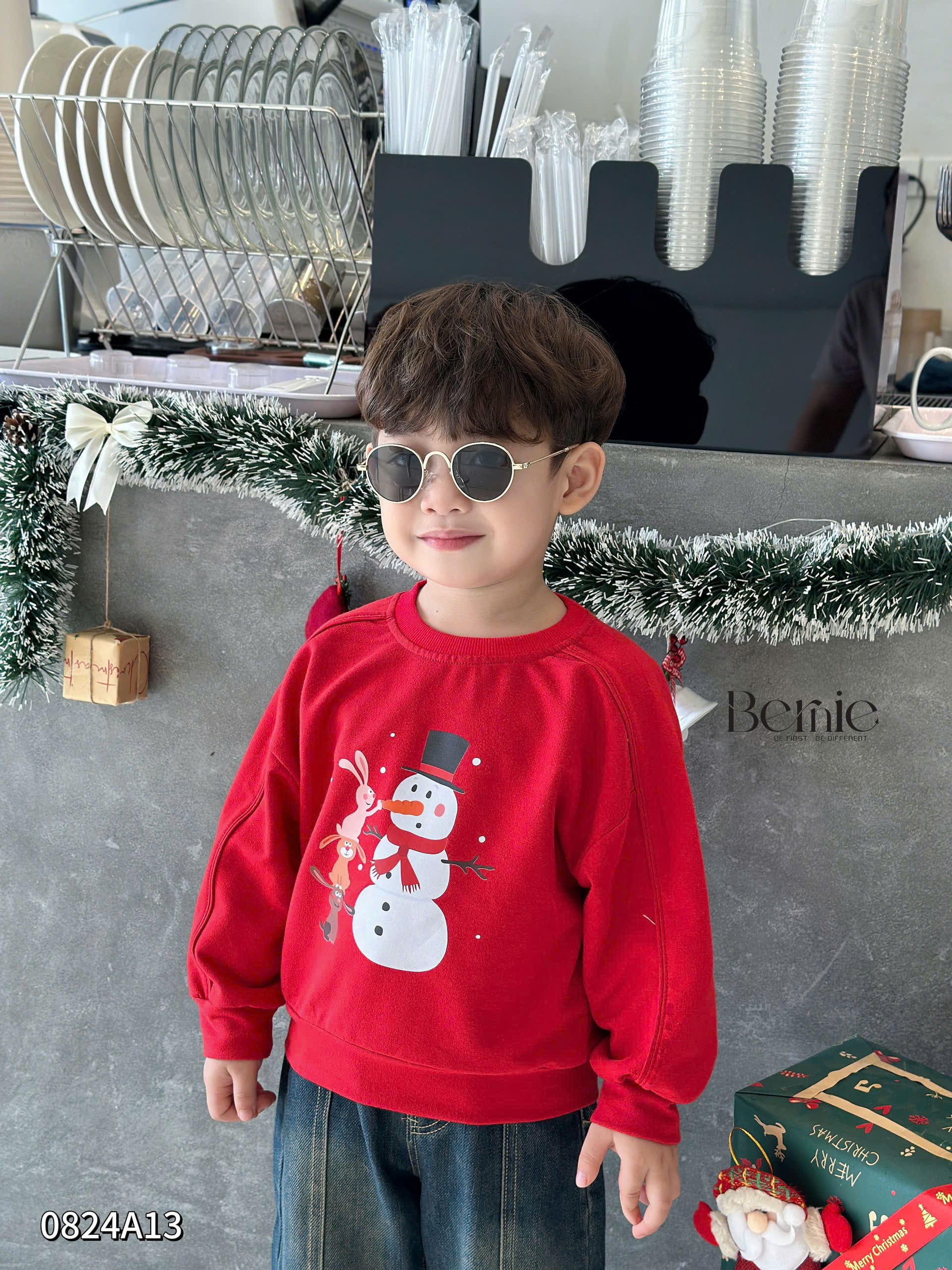 BERNIE_ÁO NOEL ĐỎ 4 HỌA TIẾT NOEL DỄ THƯƠNG CHO BÉ TRAI GÁI