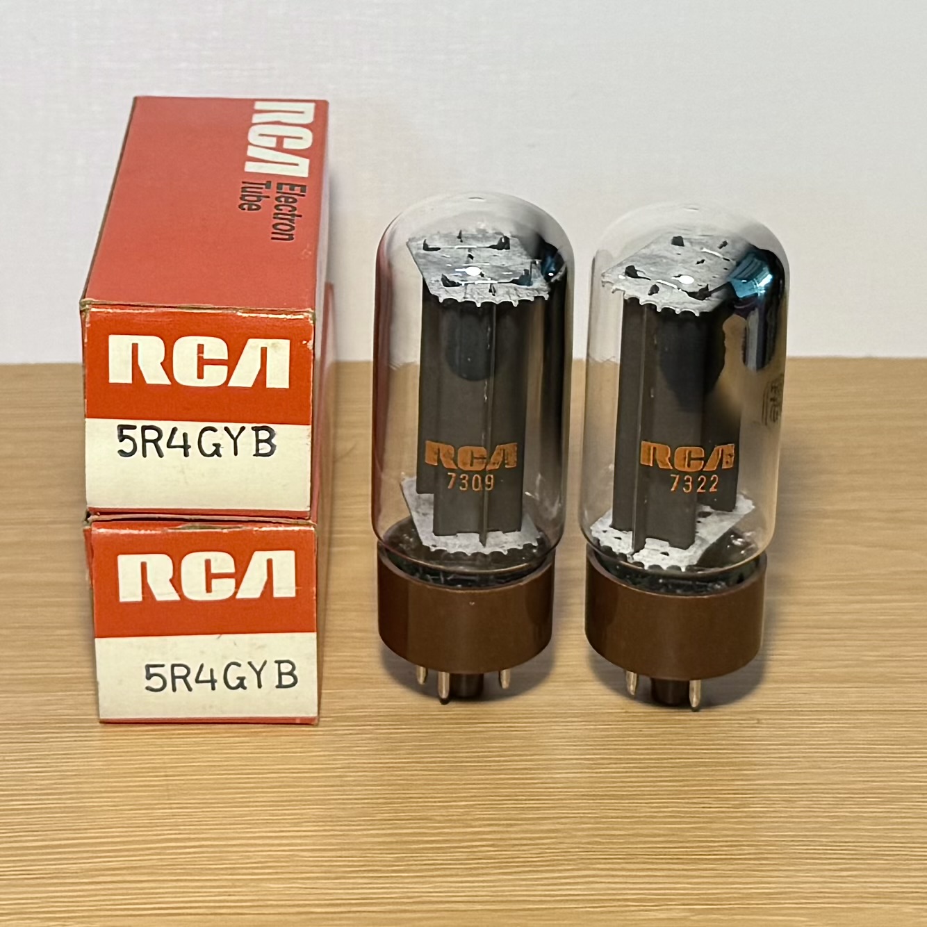 Bóng Đèn 5R4GYB. Tube RCA 54GYB New Box