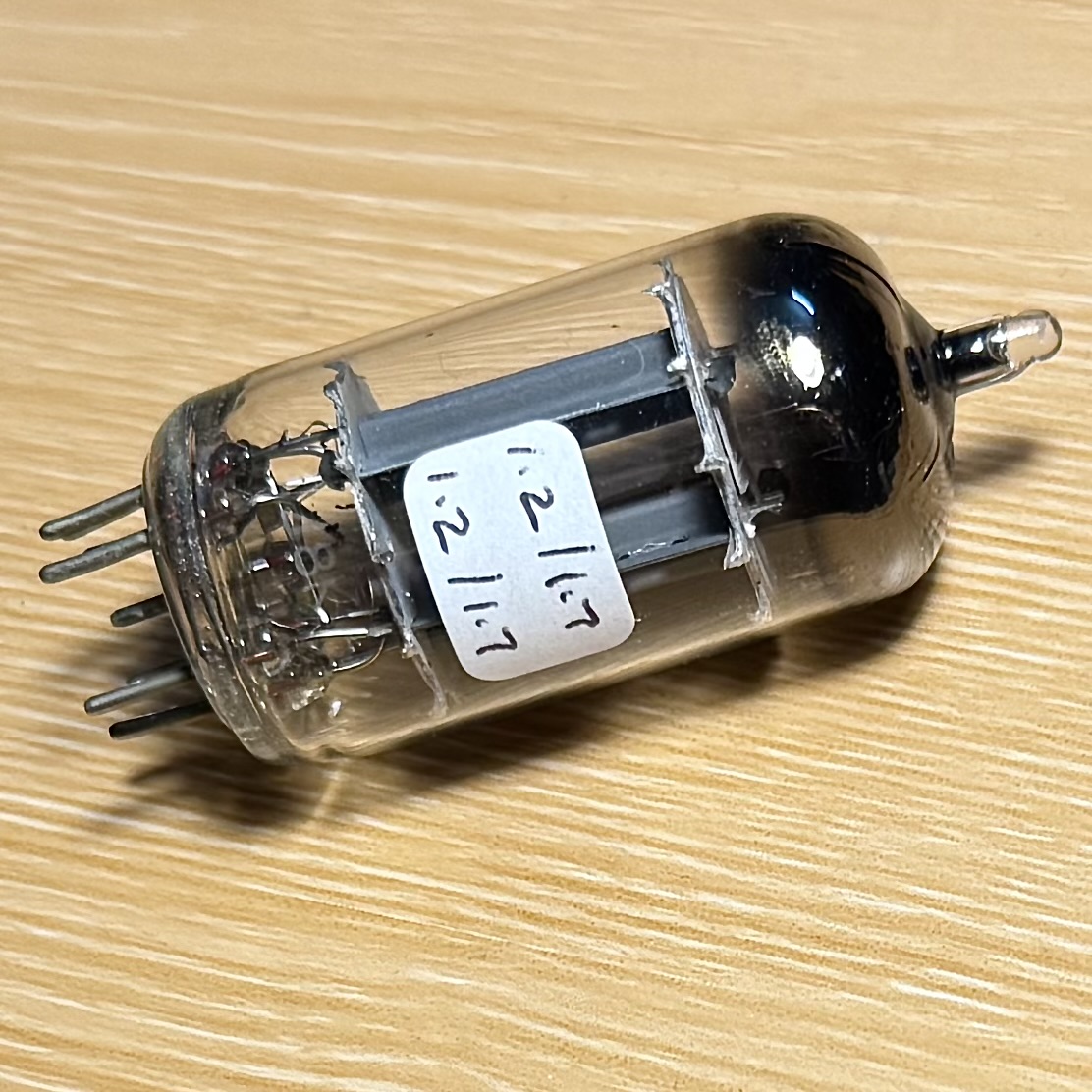 Bóng Đèn 12AX7. Tube 12AX7 / ECC83 Amperex Tấm dài 17mm ( D Foil getter ) Code ∆8K Test 100% AVO Mk4