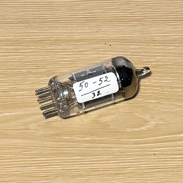 1x ECC83. Telefunken ECC83/12AX7 Tấm 15mm O getter Hai Trống Test New