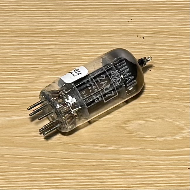 1x Brimar 12AU7 Tấm Đen 17mm. Square Getter Đã Được Kiểm tra trên 100%