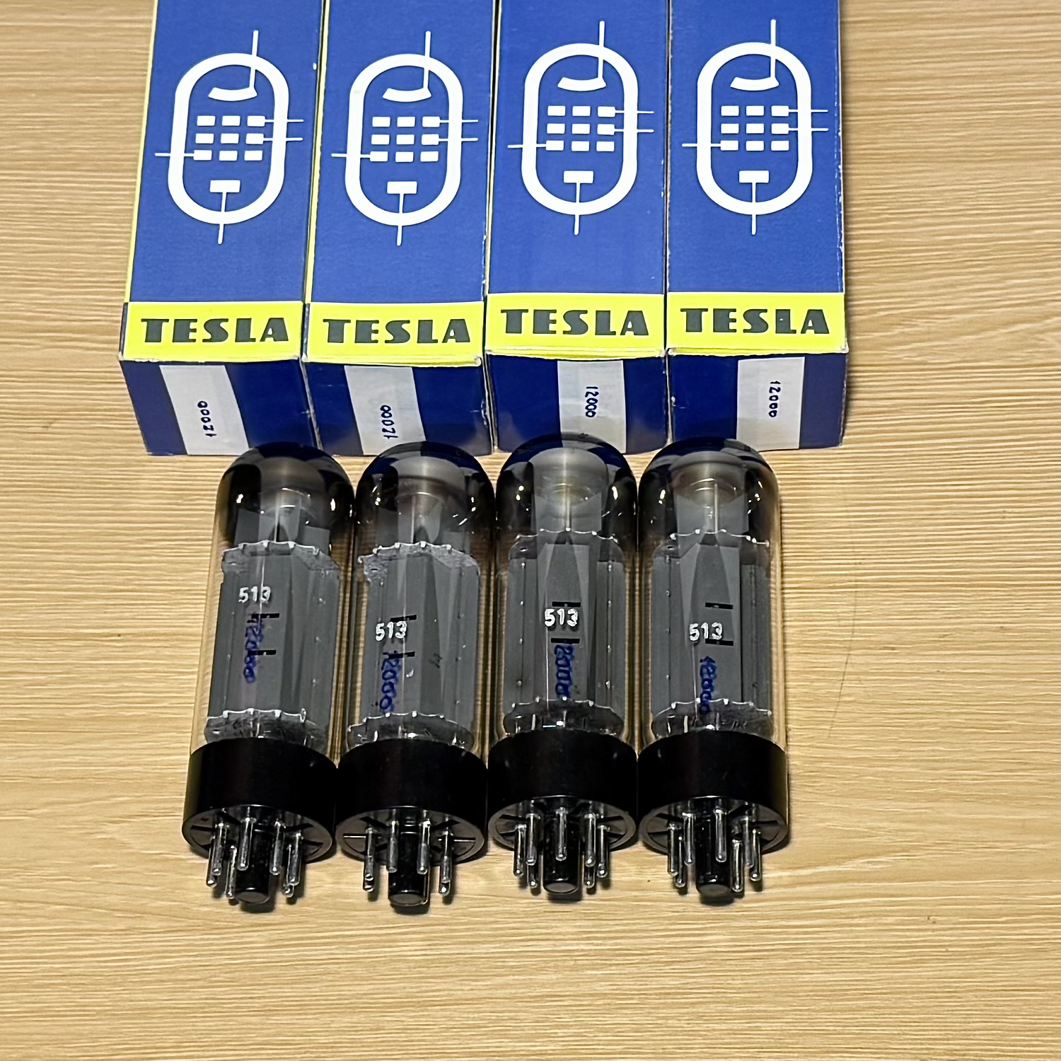 Bóng Đèn EL34. Tesla EL34 / 6CA7 Vacuum Tube OO-getter New box