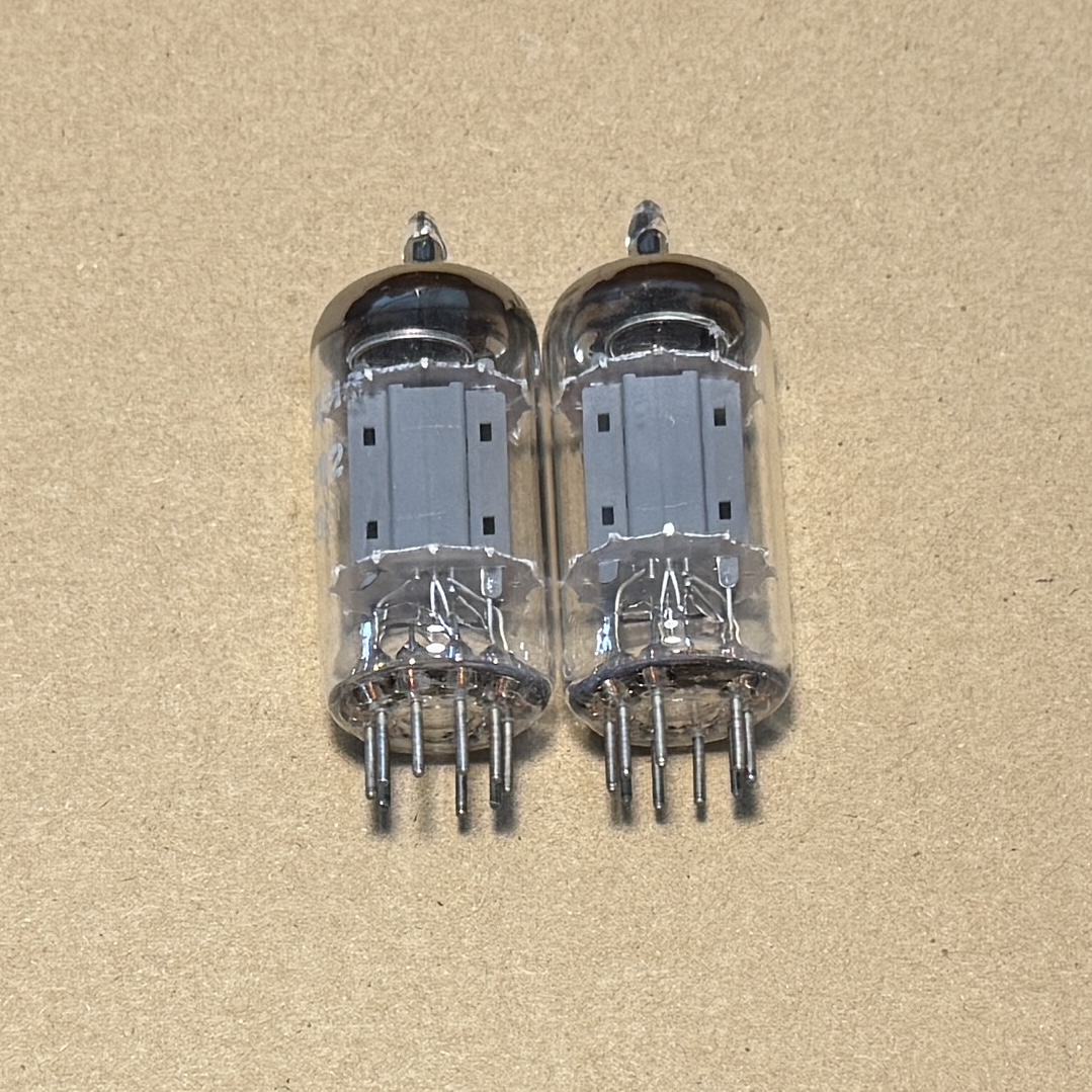 ECC82/12AU7 Siemens 1A1 Nos Pair Tube