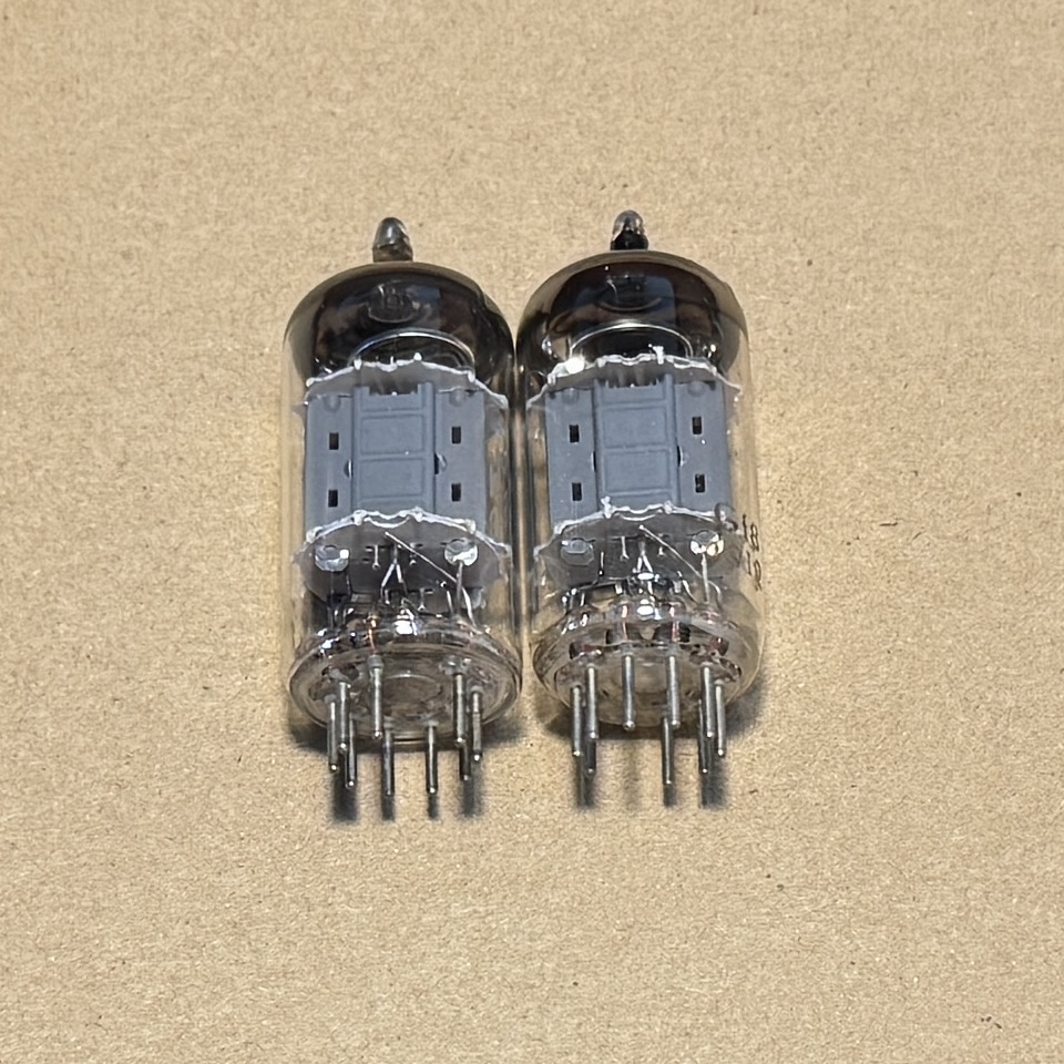 2pc Philips ECC82 Medium Plate 15mm O Getter 12AU7 Valves Tube