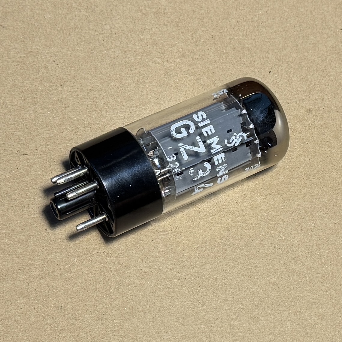 1Pc Siemens GZ34 5AR4 Mullard Code F32 B7B2 Rectifier Tube 1Pc Siemens GZ34 5AR4 Mullard Code F32 B7B2 Rectifier Tube