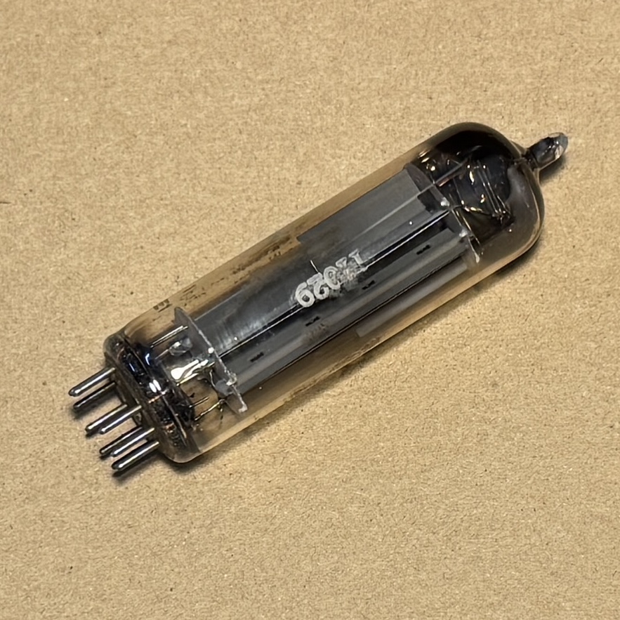 Rectifier Tube EZ81 6CA4 Telefunken Square Getter