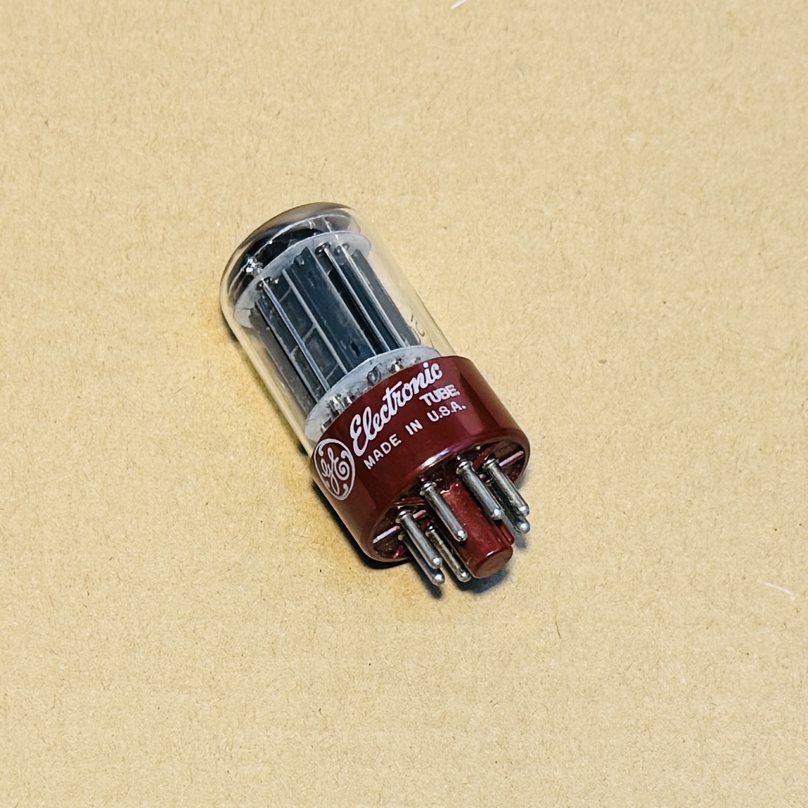 1x RCA GE 5692 6SN7GT Red Base, 3mica Black Plate Valve Tube