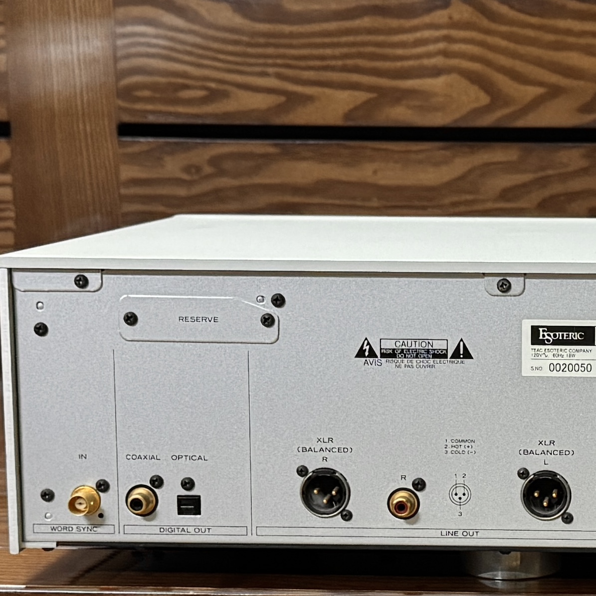 Esoteric SA-10. Đầu CD/SACD Player Esoteric SA-10