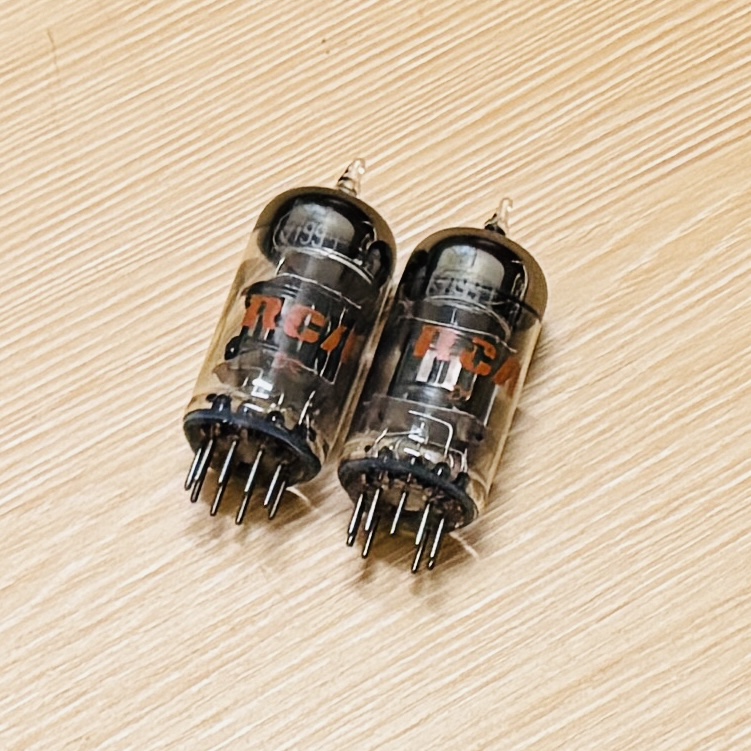 2x Vintage RCA 7199 Black Plate Vacuum Tube