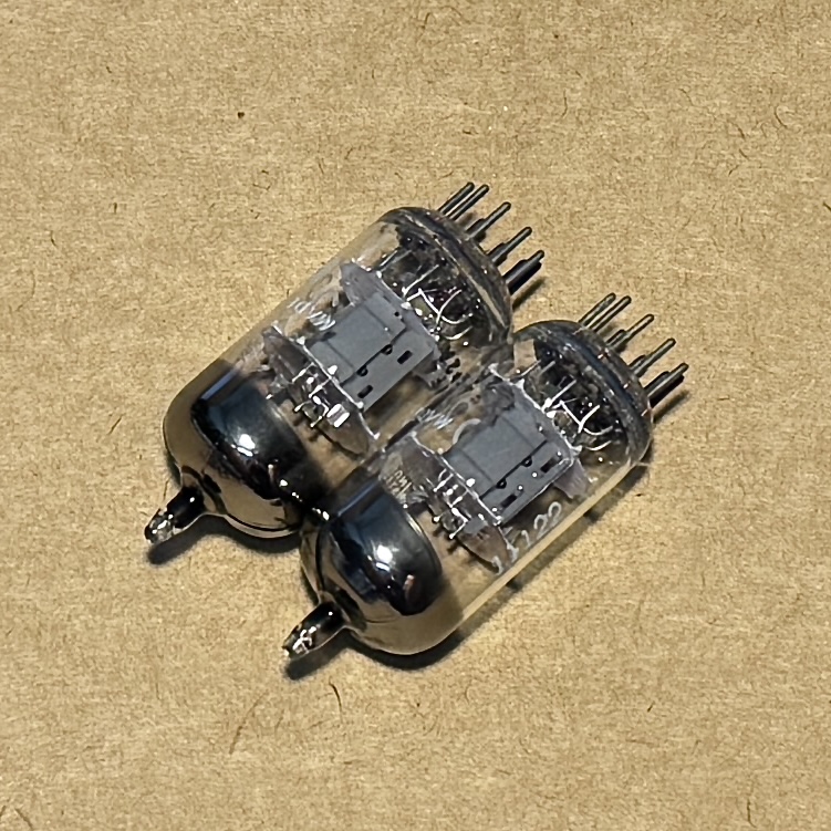 Bóng Đèn ECC81 Telefunken. Matched Pair ECC81 Telefunken