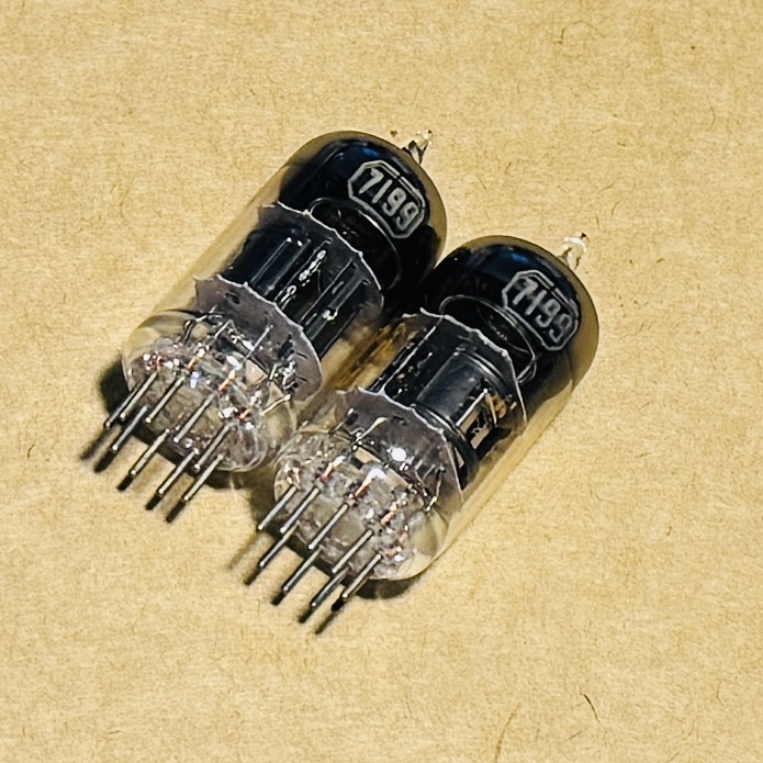 RCA 7199 Phiến Mầu Đen. 7199 RCA Bóng Đèn Khuếch Đại Âm Thanh