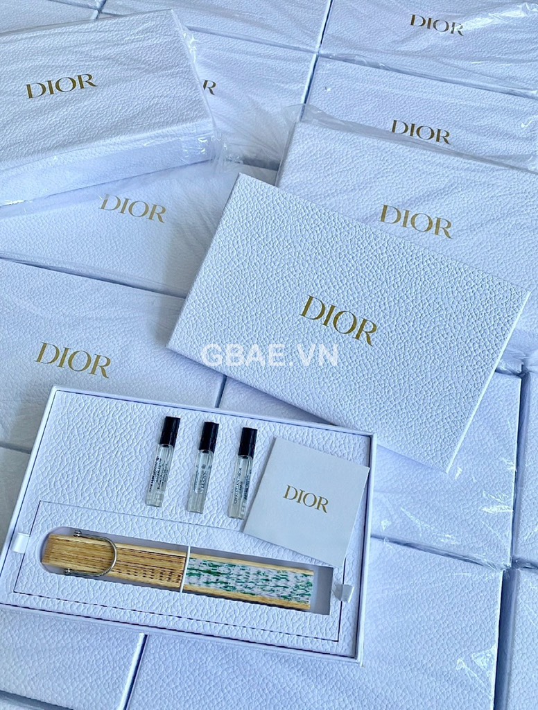 Set Quạt DIOR & Nước Hoa Lucky Wind Chime