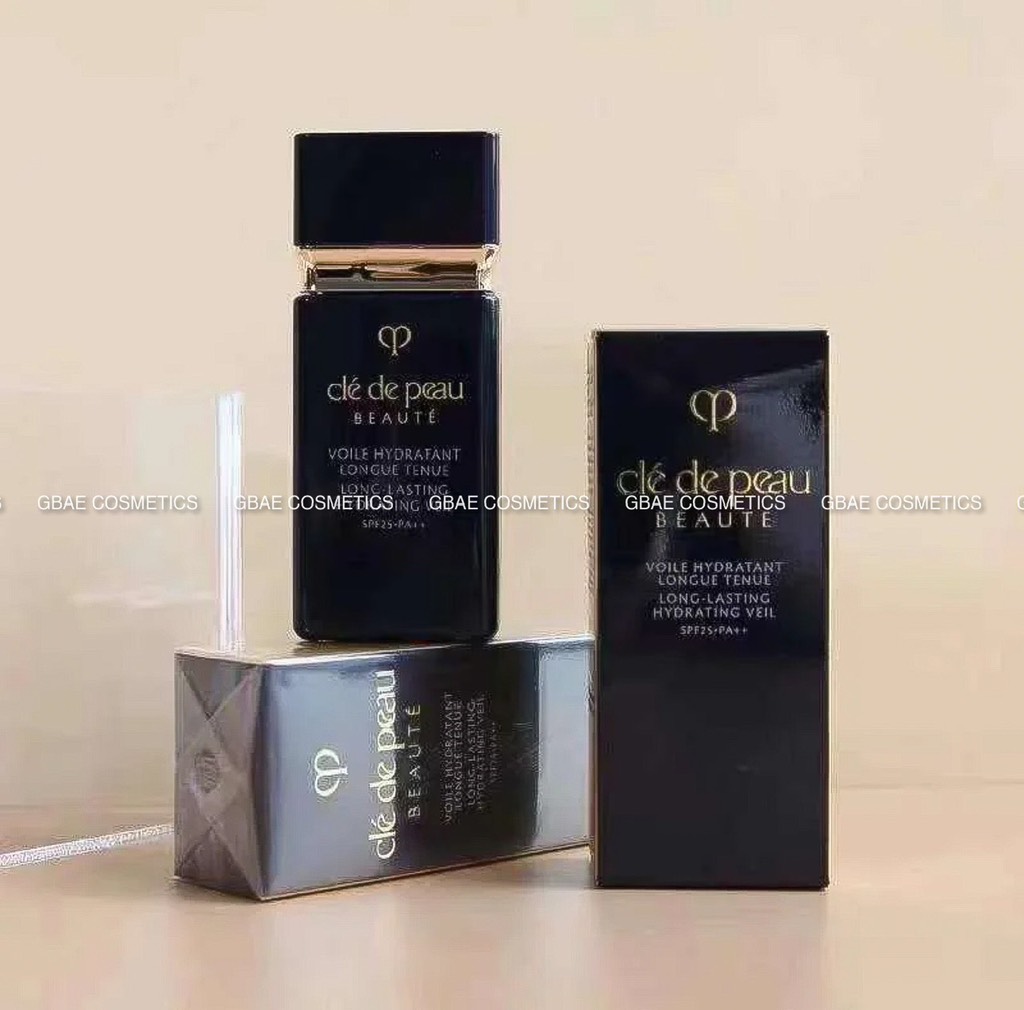 Kem nền Clé De Peau Beauté Radiant Cushion Foundation Natural SPF25+/PA++