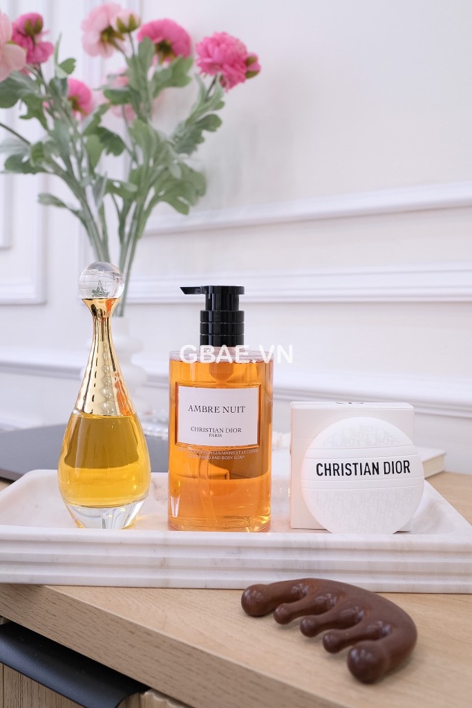 Sữa Tắm Và Rửa Tay DIOR Ambre Nuit Liquid Hand and Body Soap 350ml