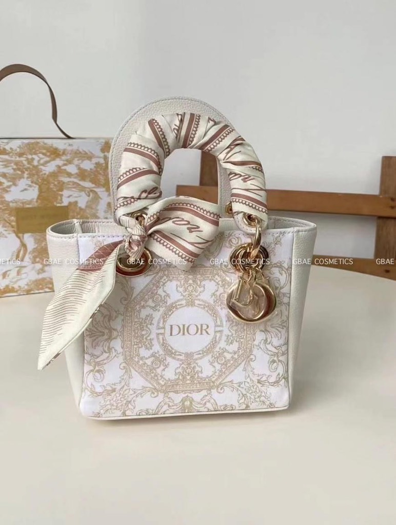 Túi DIOR custom hoạ tiết Holiday Limited dáng Lady size 25cm fullbox túi giấy hãng