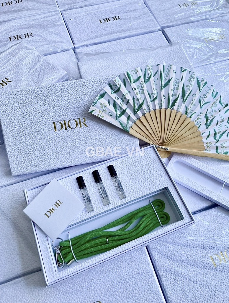 Set Quạt DIOR & Nước Hoa Lucky Wind Chime