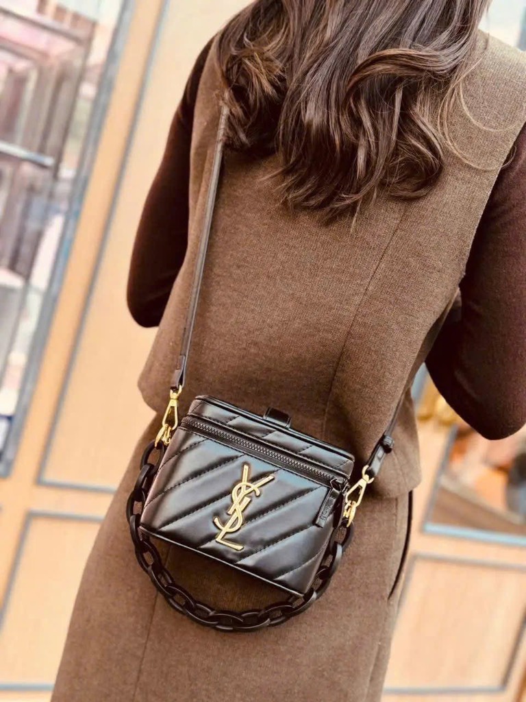 Túi Cốp YSL Vanity Màu Đen Gift Chính Hãng Kèm Dây Fullbox