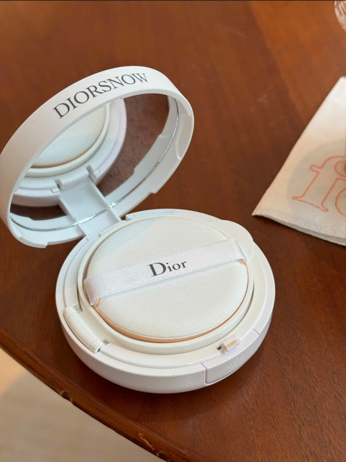 Phấn nước DIOR Snow UV Shield Cushion SPF 50++ (kèm lõi refill)