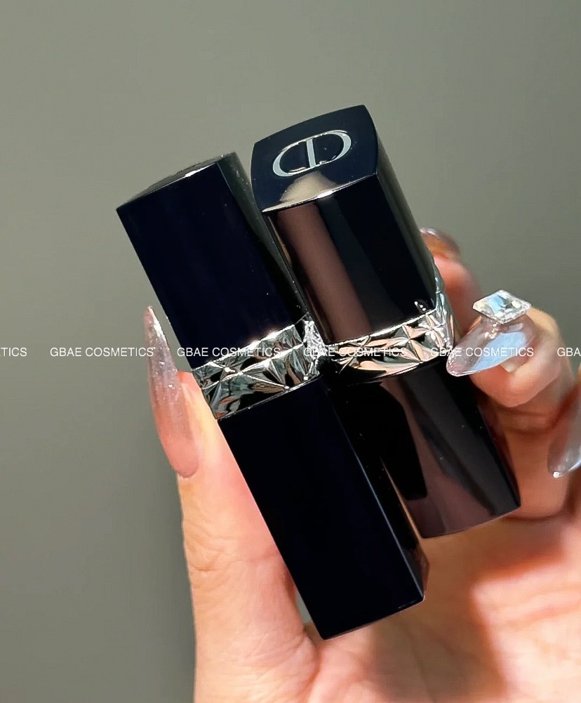 Son Kem DIOR Forever Liquid