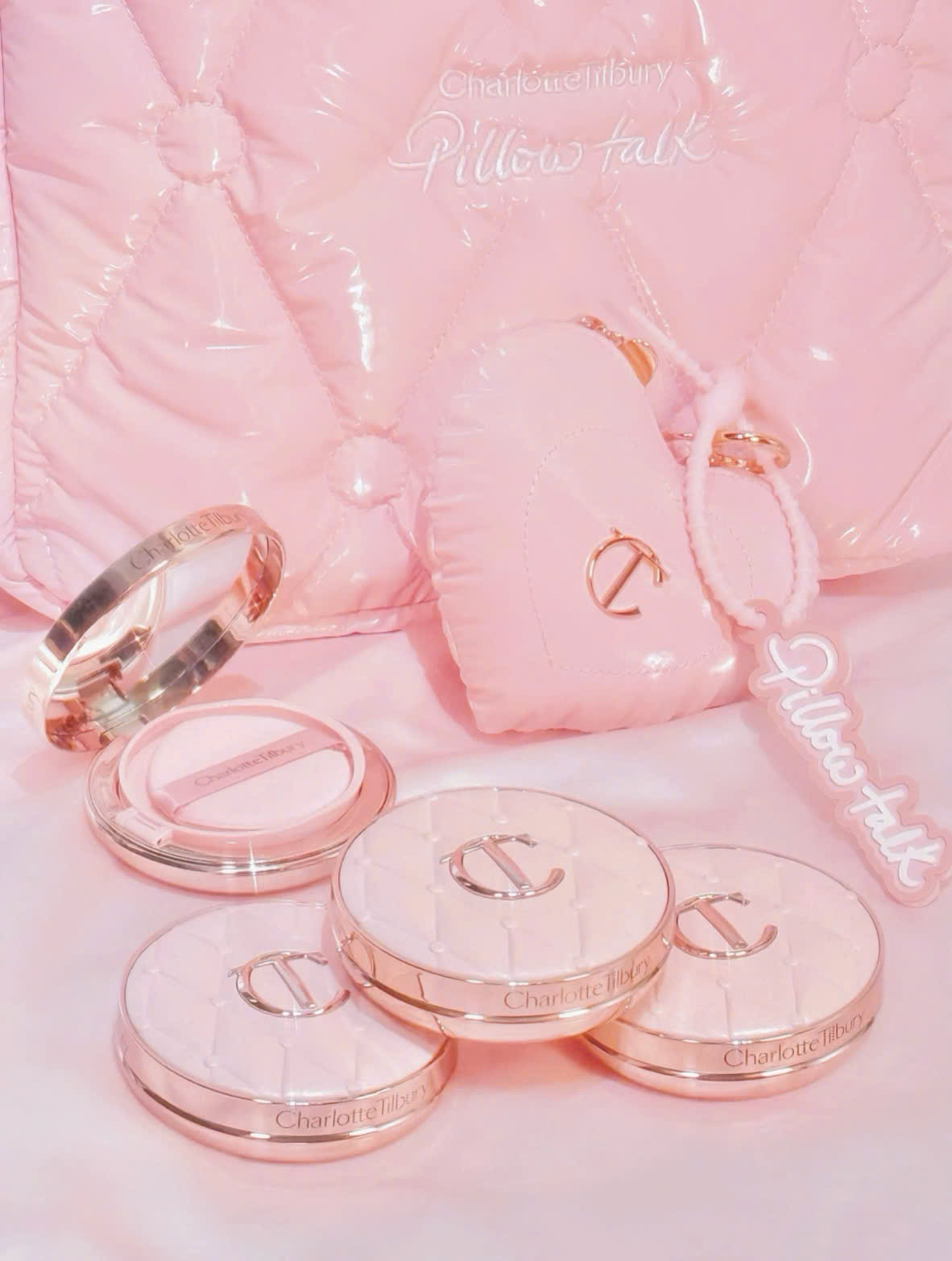 Cushion Charlotte Tilbury Pillow Talk Beautifying