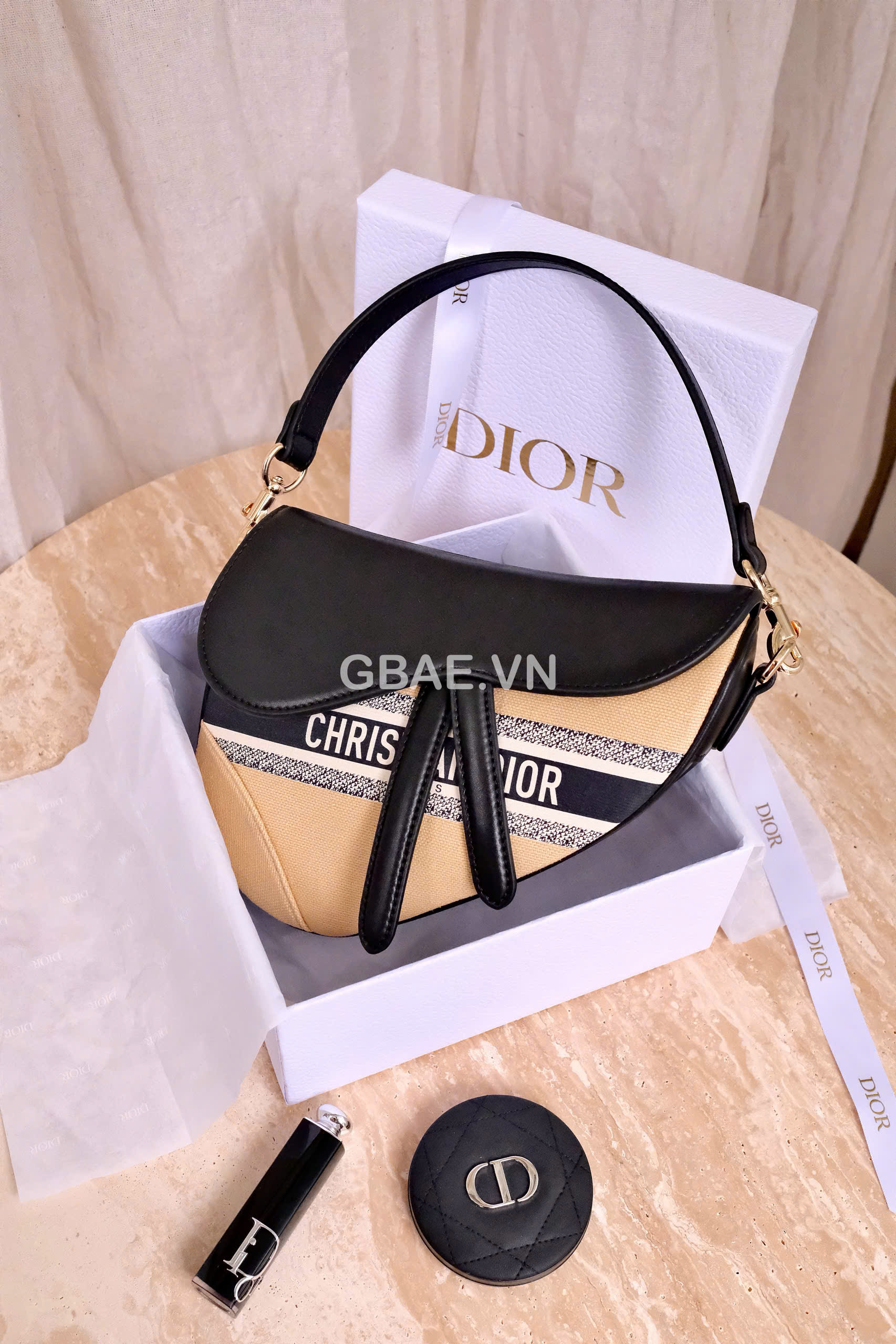 Túi Gift Custom DIOR Saddle Mini Bag Dáng Yên Ngựa NEW 2025