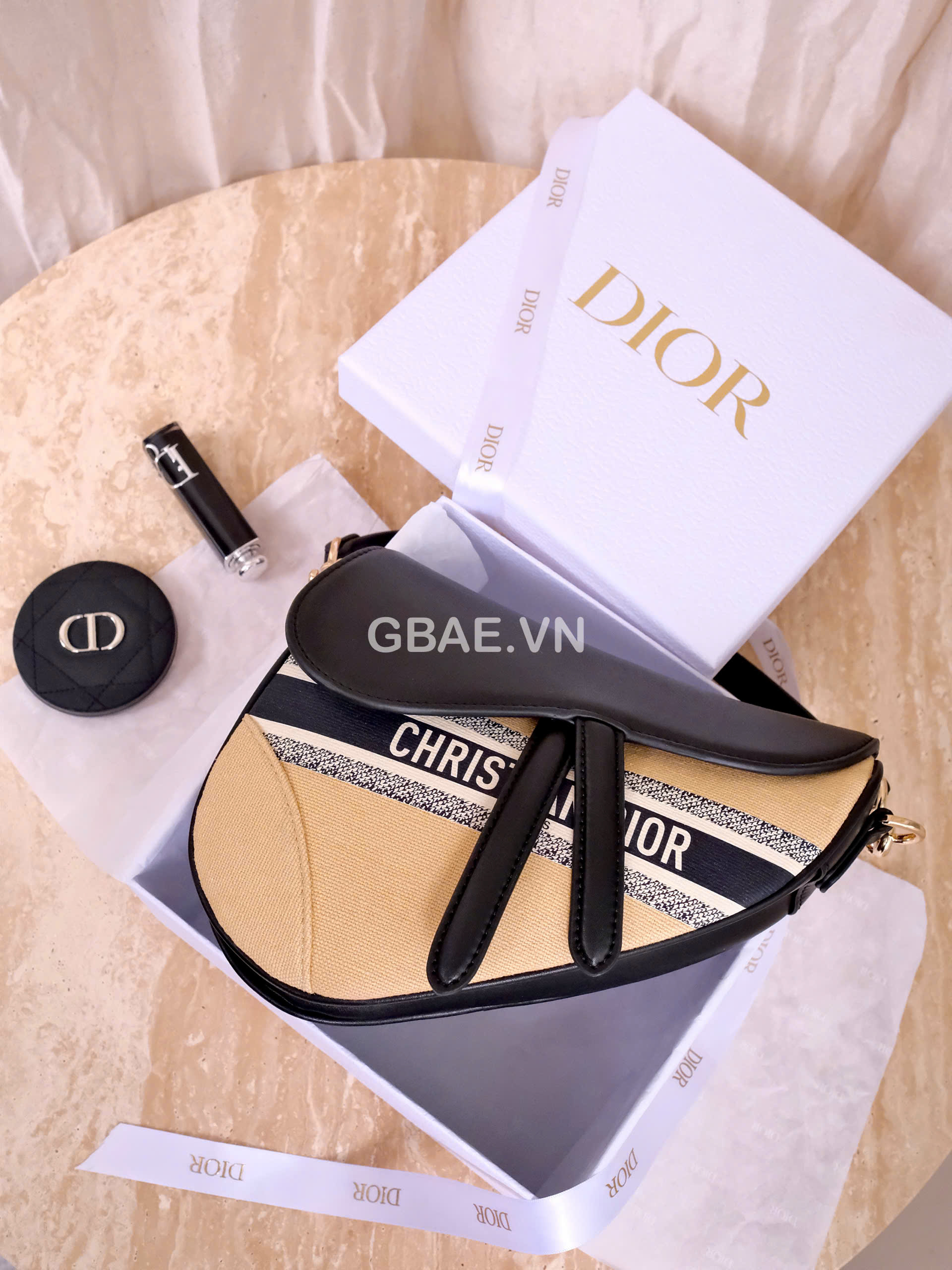 Túi Gift Custom DIOR Saddle Mini Bag Dáng Yên Ngựa NEW 2025