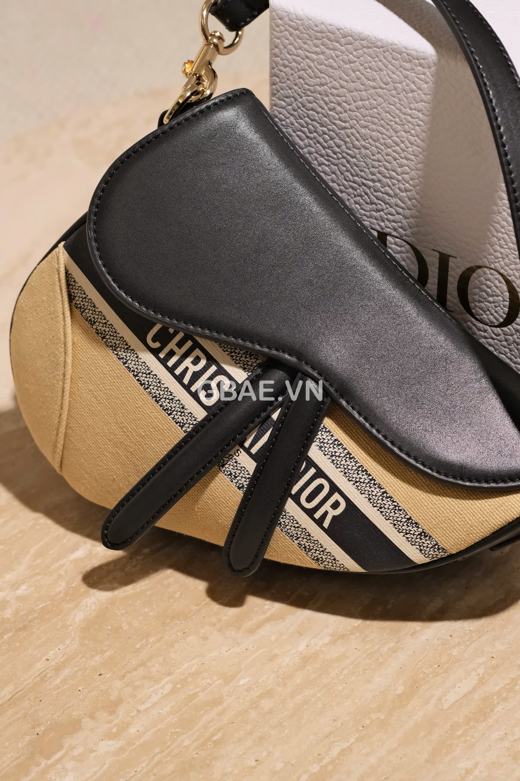 Túi Gift Custom DIOR Saddle Mini Bag Dáng Yên Ngựa NEW 2025