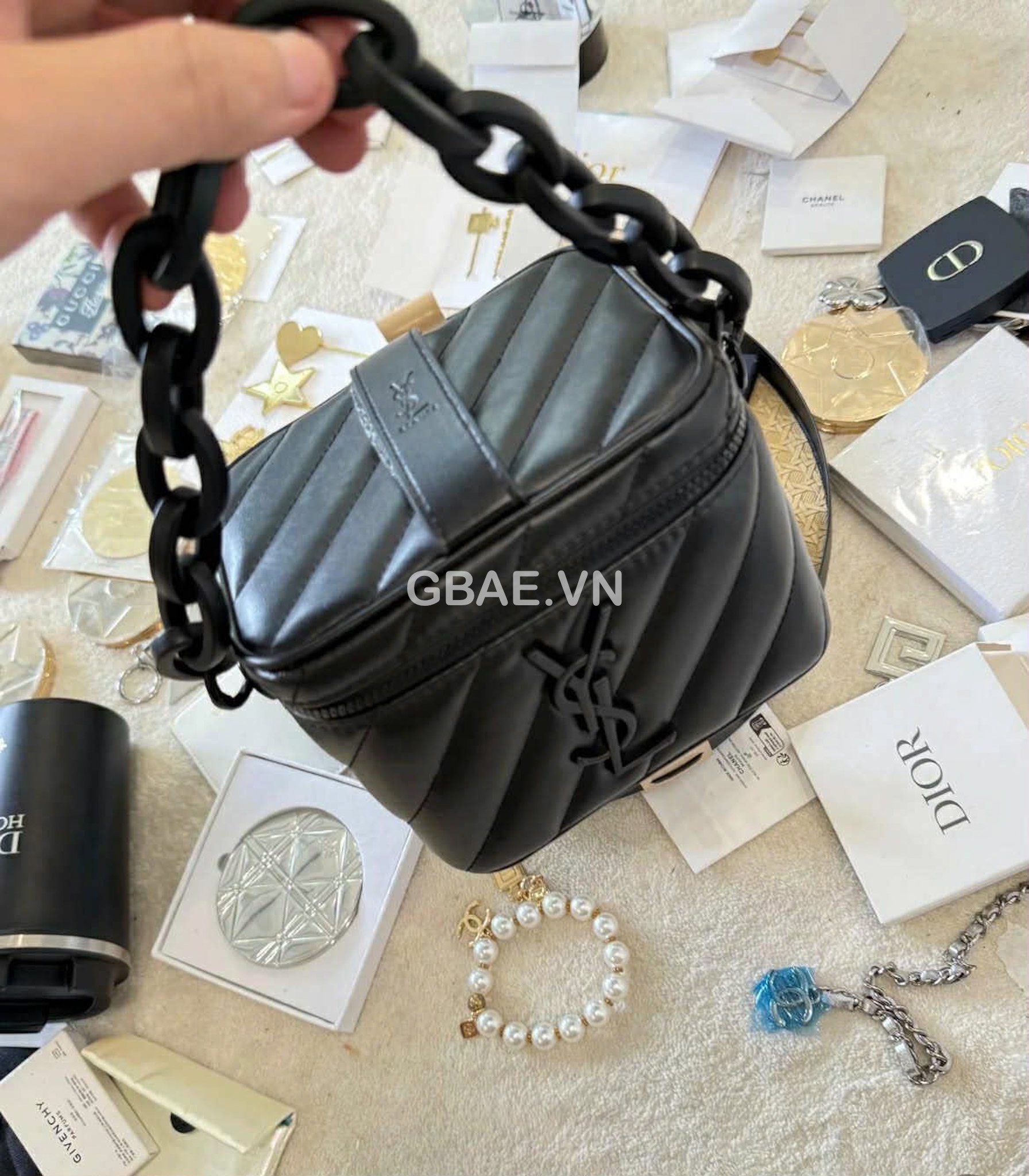 Túi Cốp YSL Vanity Màu Đen Gift Chính Hãng Kèm Dây Fullbox