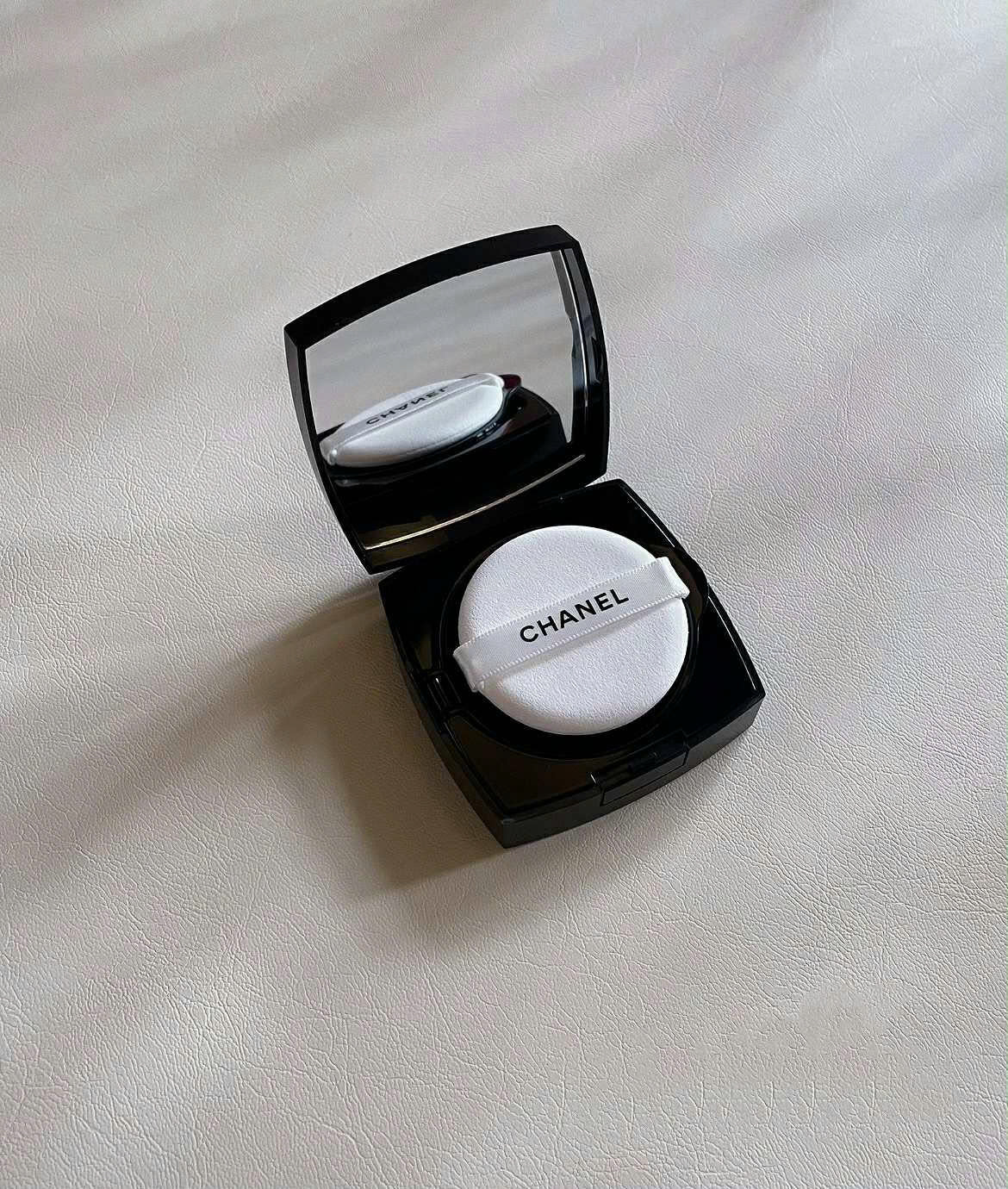 Phấn Nước CHANEL Ultra Le Teint Cushion