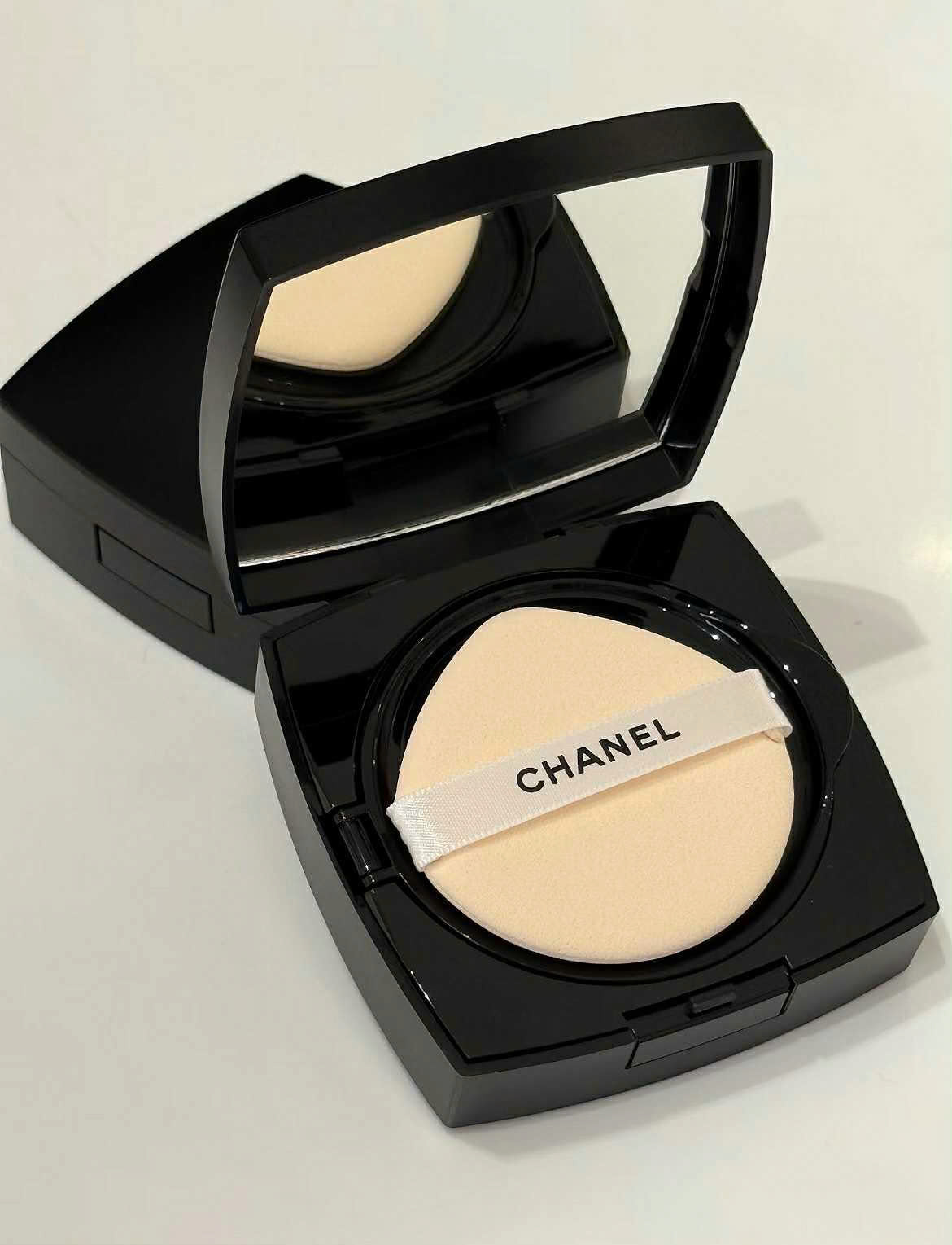 Phấn Nước CHANEL Ultra Le Teint Cushion