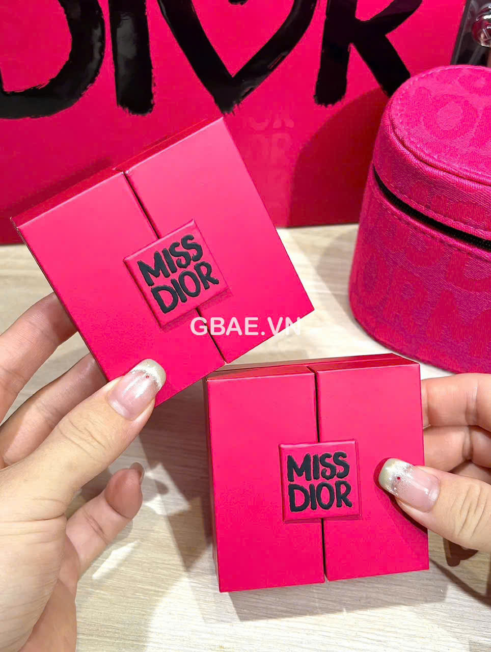 Set nước hoa mini MISS DIOR Essense Limited 2025