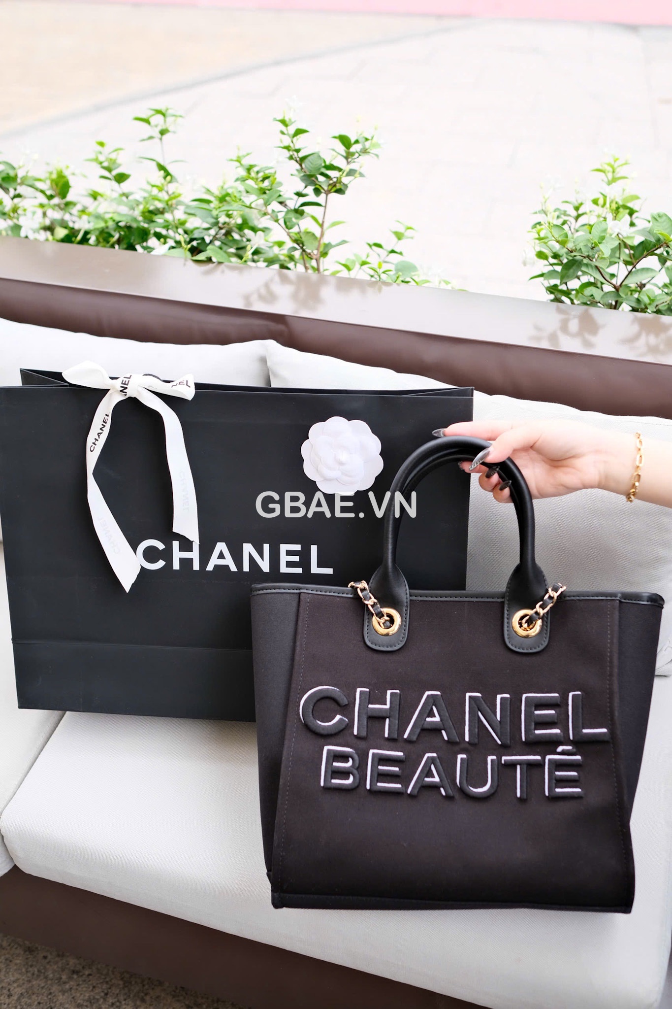 Túi Tote CHANEL Custom Túi Gift Chính Hãng 32x24x15cm (vừa lap 14 inch)