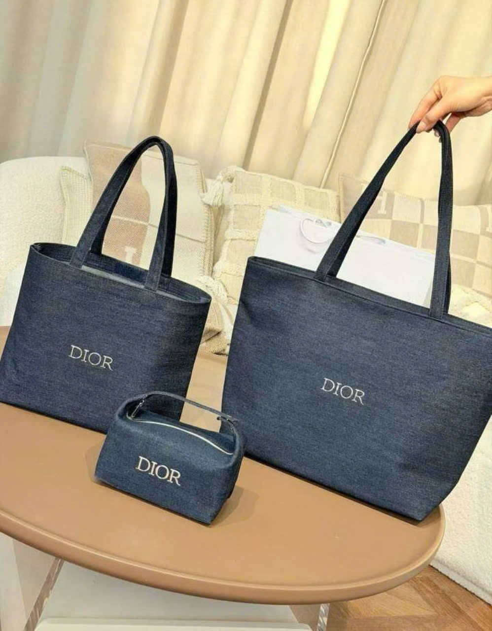 Túi cói DIOR Vip Gift Compliment Chính Hãng