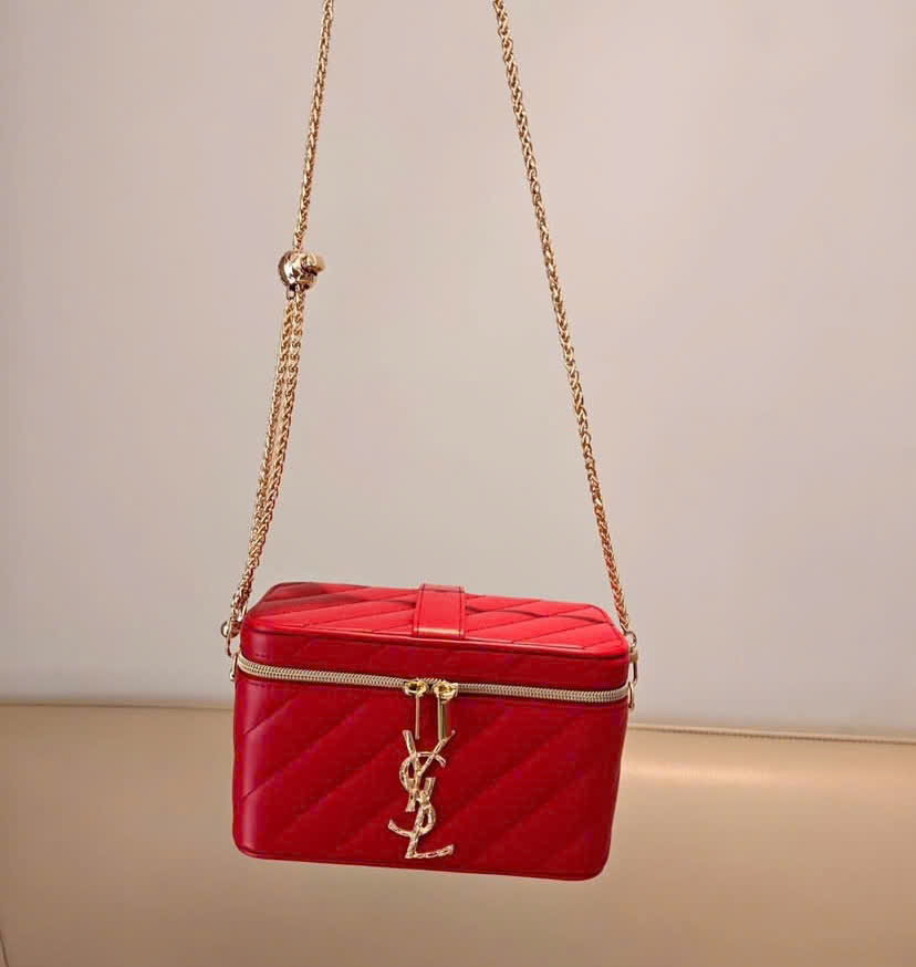 Túi Cốp YSL Vanity Màu Đen Gift Chính Hãng Kèm Dây Fullbox