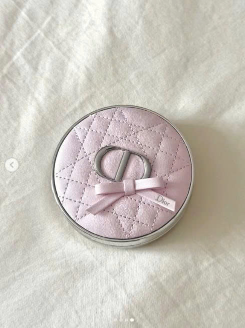 Cushion Dior Limited Vỏ Hồng Nơ Bảng 2026 💜✨