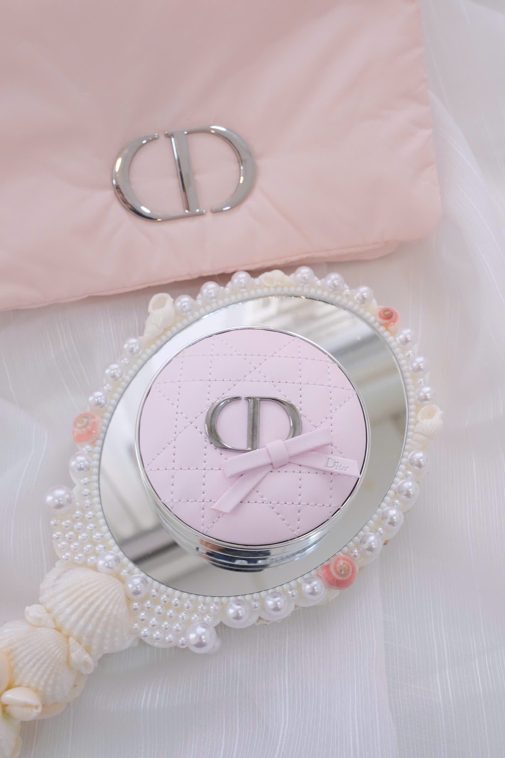 Cushion Dior Limited Vỏ Hồng Nơ Bảng 2026 💜✨