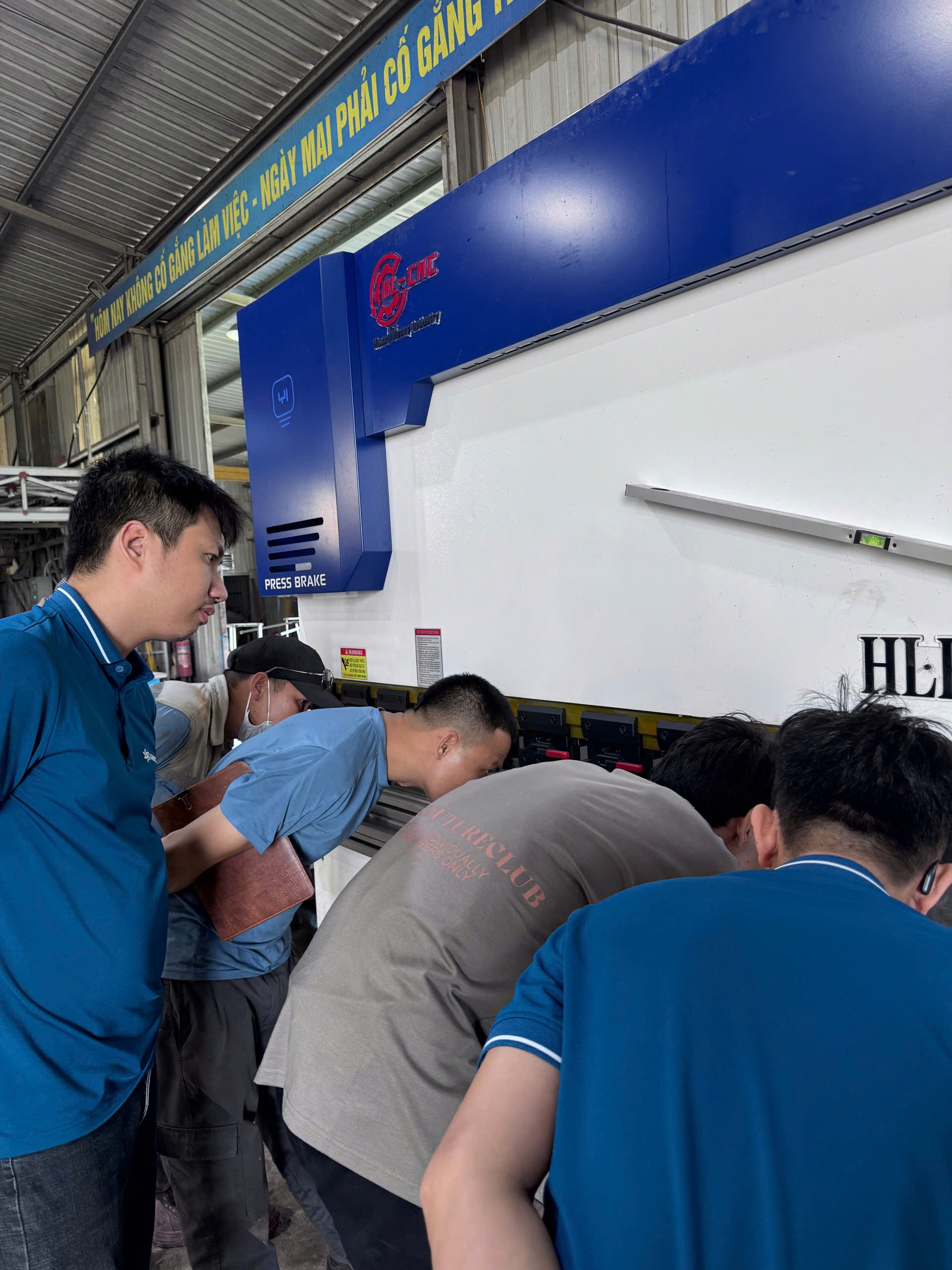 Anh Khách Ở Thái Bình