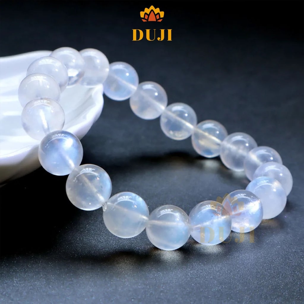 Công Dụng Của Đá Moonstone: Những Lợi Ích Tuyệt Vời Cho Sức Khỏe Và Tinh Thần