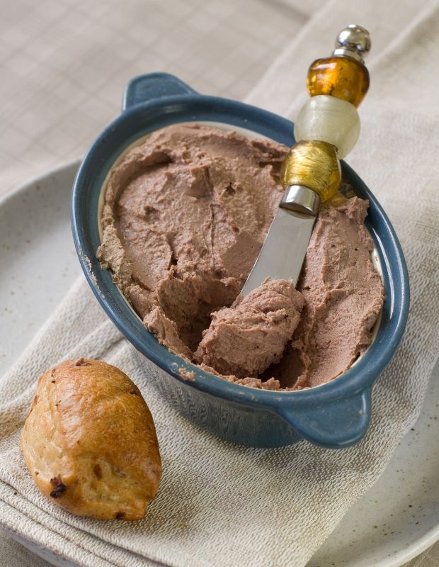 Pate hộp món ngon tiện lợi tốt cho sức khỏe