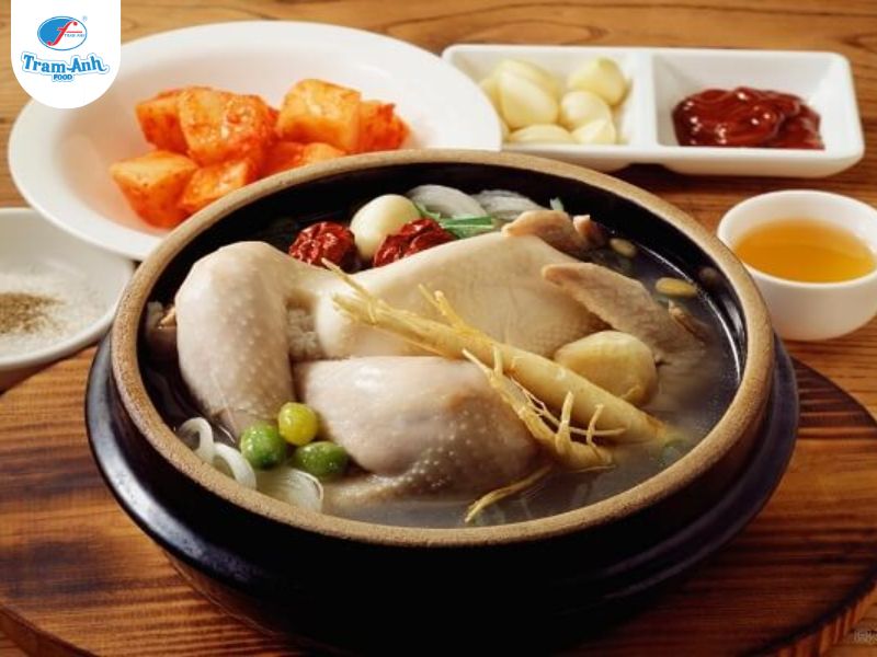 Sâm tươi hầm gà Hàn Quốc