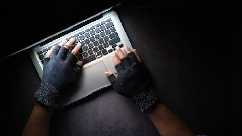 Cảnh báo tội phạm mạng đóng giả nhà tuyển dụng để lừa đảo trực tuyến